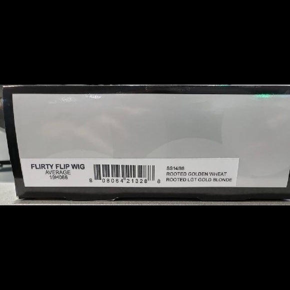 Flirty flip wig by hairdo - Picture 3 of 4